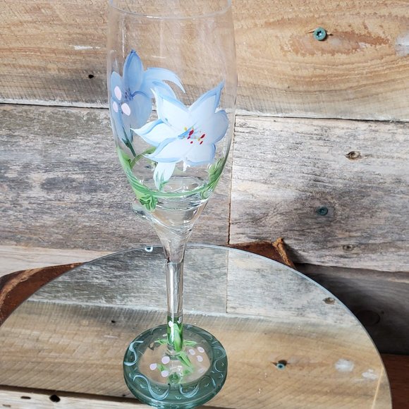 Handpainted Tulip Champagne Glass #1 - Picture 5 of 11